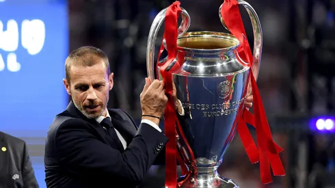 La UEFA desestimó las versiones sobre una posible alianza con la Superliga para cambiar la Champions League.