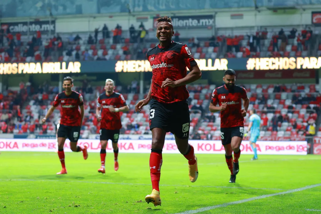 Michael Estrada - Toluca.