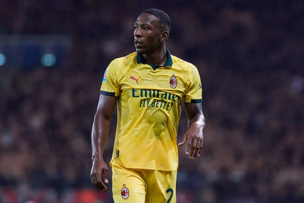 Pervis vio caer su valor en AC Milan. (Foto: GettyImages)