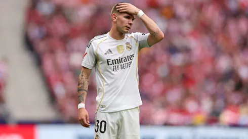 La afición del Real Madrid duda poner a Mastantuono de titular vs. Barcelona.