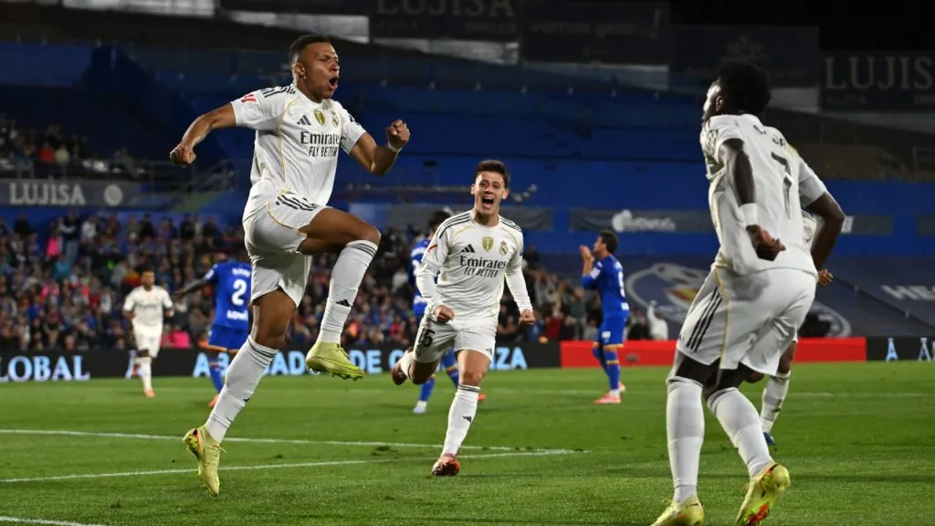 Vinicius y Mbappé mantienen líder al Real Madrid: GETTY