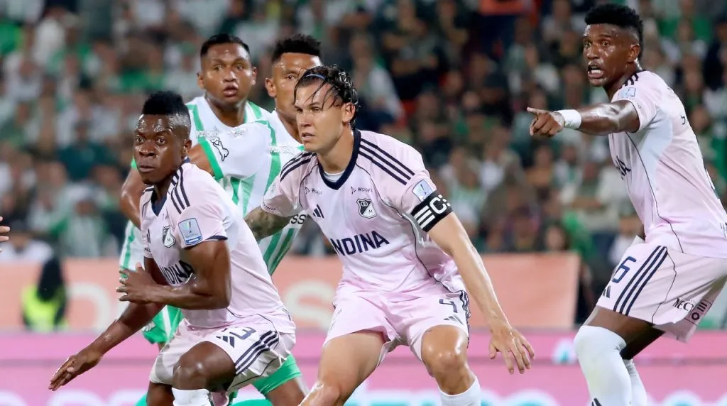 Helibelton Palacios, Juan Pablo Vargas y Sergio Mosquera. (Foto: Vizzor Image)