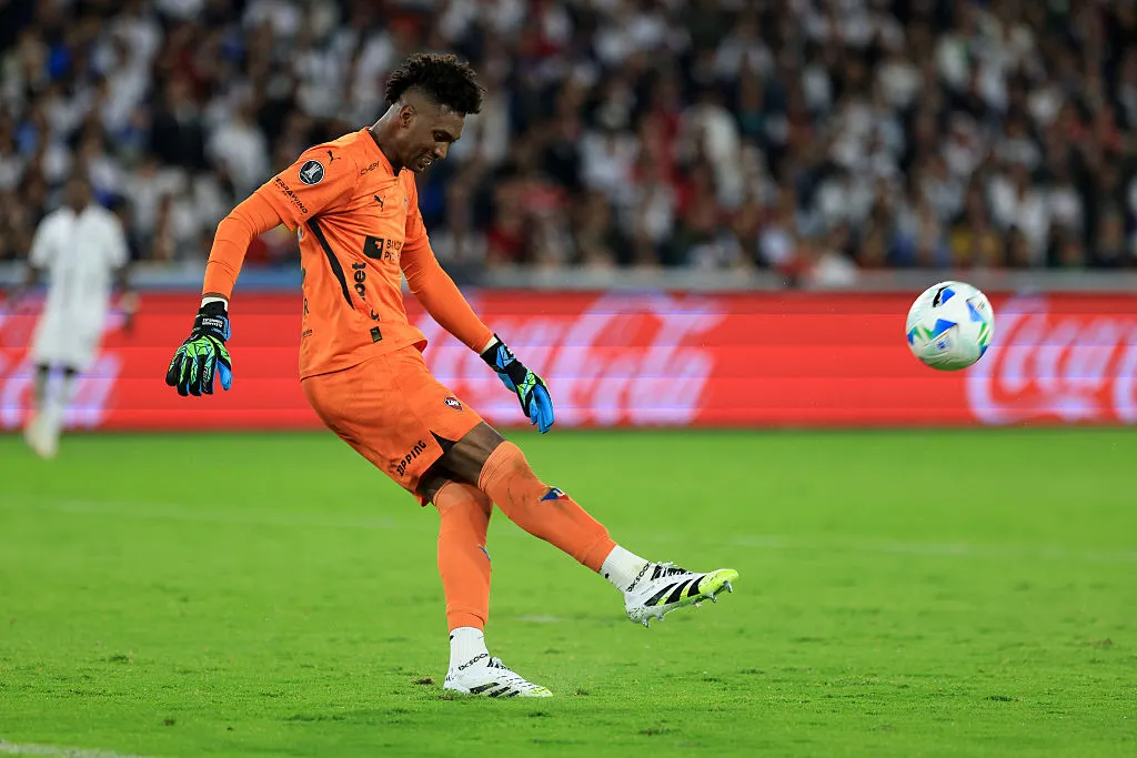 Alexander Domínguez – LDUQ Palmeiras.