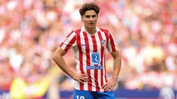 Julián Alvarez niega problemas con Simeone.