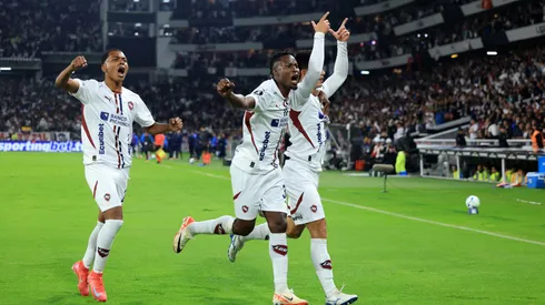 Tiago Nunes pidió refuerzos y los primeros nombres confirmados para Liga de Quito 2026