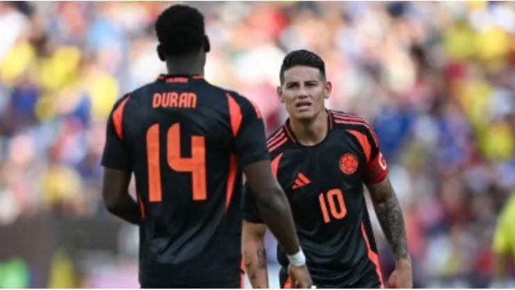 James Rodríguez y Jhon Durán con la Selección Colombia en Eliminatorias.