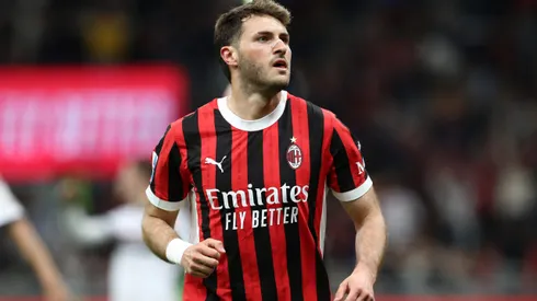 AC Milan piensa en Artem Dovbyk, Joshua Zirkzee, Jonathan Burkardt y Joaquín Panichelli como opciones a Santiago Giménez.