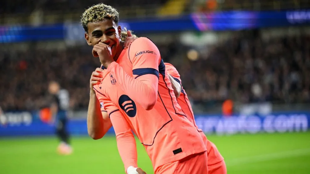 Yamal devuelve los dardos a sus críticos tras gol vs. Brujas: GETTY