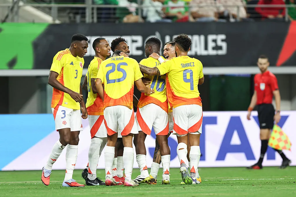 Colombia goleó a México y empató con Canadá en los amistosos de octubre.