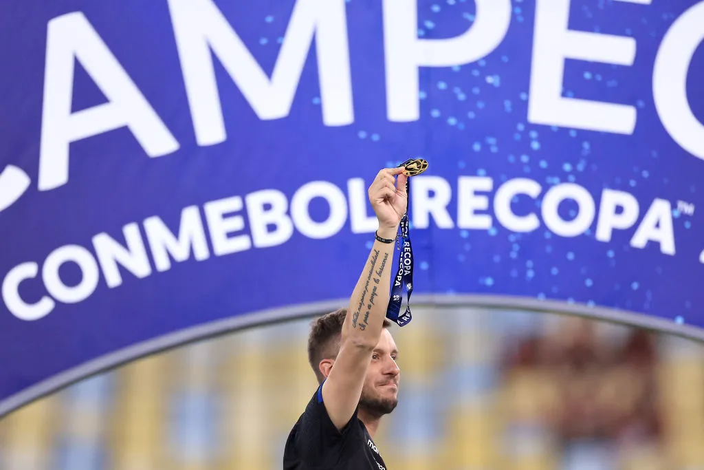 Martín Anselmi fue campeón de la Recopa Sudamericana.
