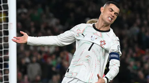 El antecedente que puede sacar a CR7 del debut del mundial.