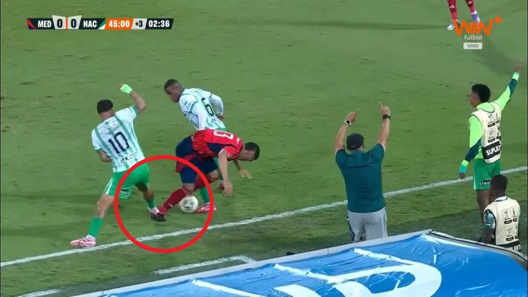 La falta de Cardona que no fue expulsión.