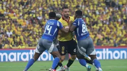 Lo quiere el Astillero: Barcelona y Emelec van por el mismo delantero Foto: IMAGO