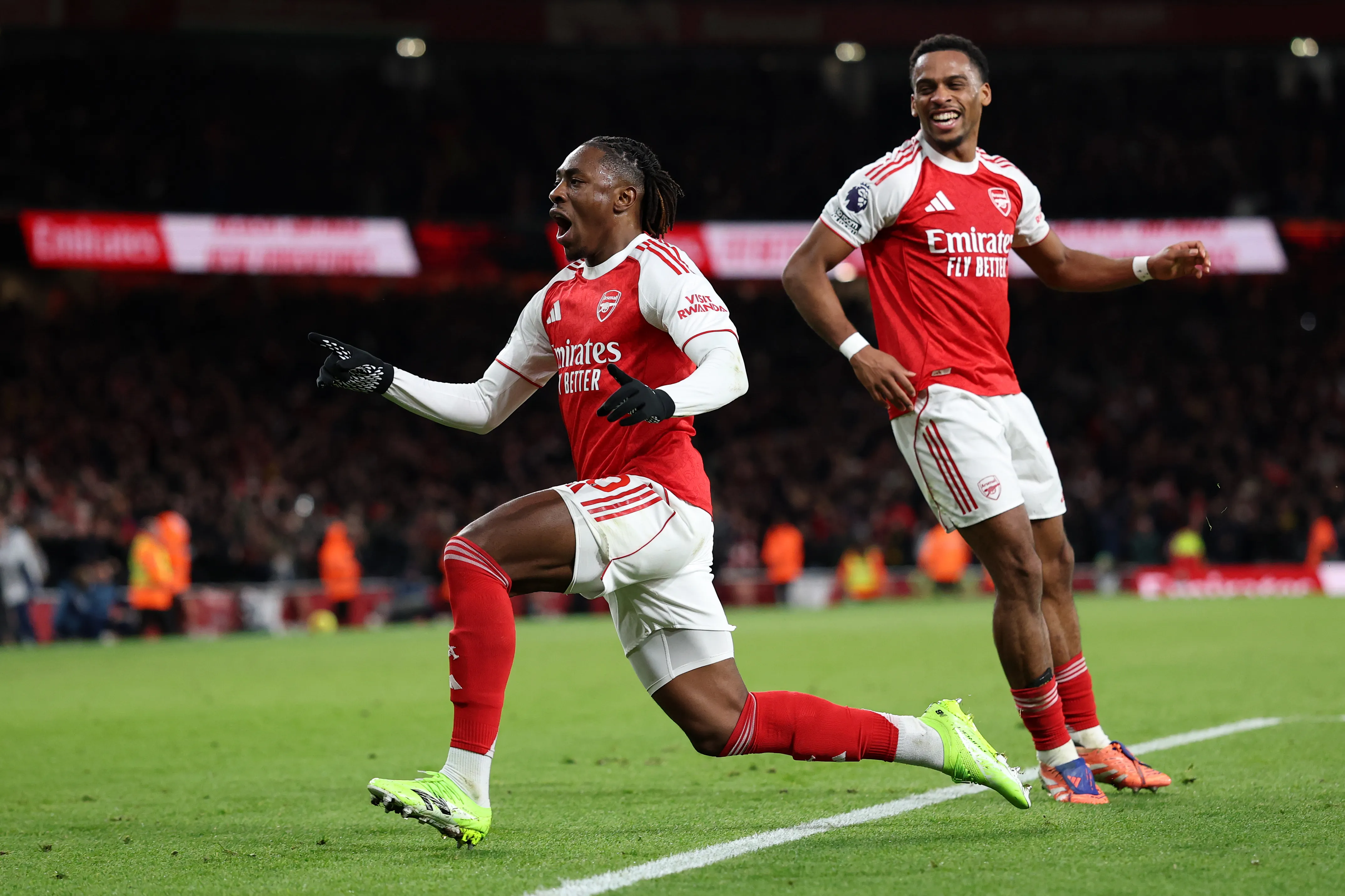 Arsenal viene de golear a Tottenham en la Premier League. (Foto: GettyImages)