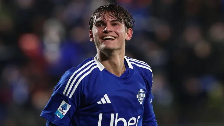 En Como vuelven a poner a Nico Paz en la mira del Real Madrid.