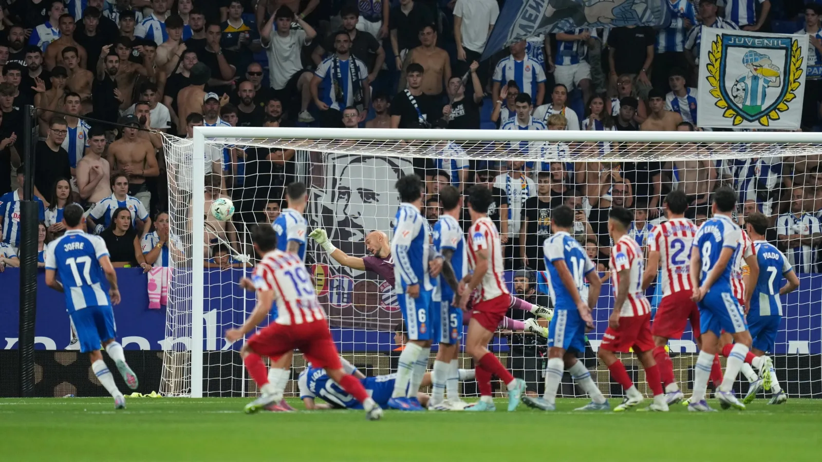 Julián Alvarez no marca de visitante desde el 17 de agosto: GETTY