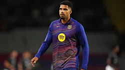 Ronald Araújo le pidió un tiempo al Barcelona porque no se siente anímicamente en condiciones para jugar.