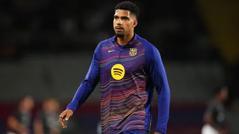 Ronald Araújo le pidió un tiempo al Barcelona porque no se siente anímicamente en condiciones para jugar.