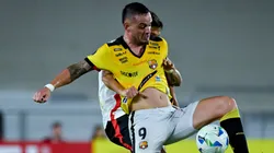 Barcelona tiene nuevo delantero para el 2026 ¿reemplazo de Rivero o Felipao? Foto: Getty