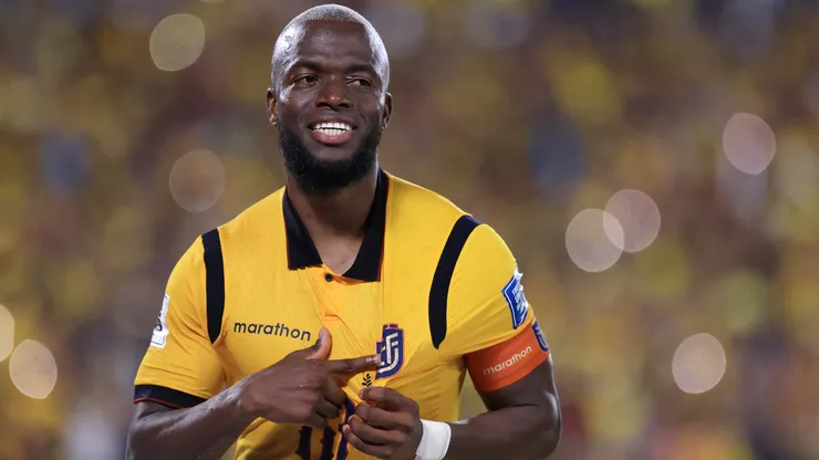 Enner Valencia cambiaría de club previo al Mundial Foto: Getty