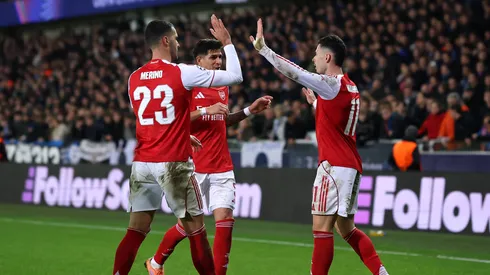 El Arsenal de Hincapié es puntero absoluto de la Champions League