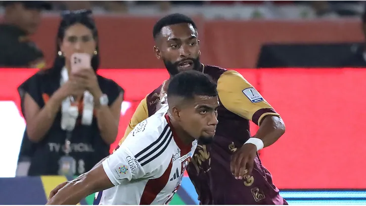 Yeison Suárez y Jersson González en Junior vs. Tolima.