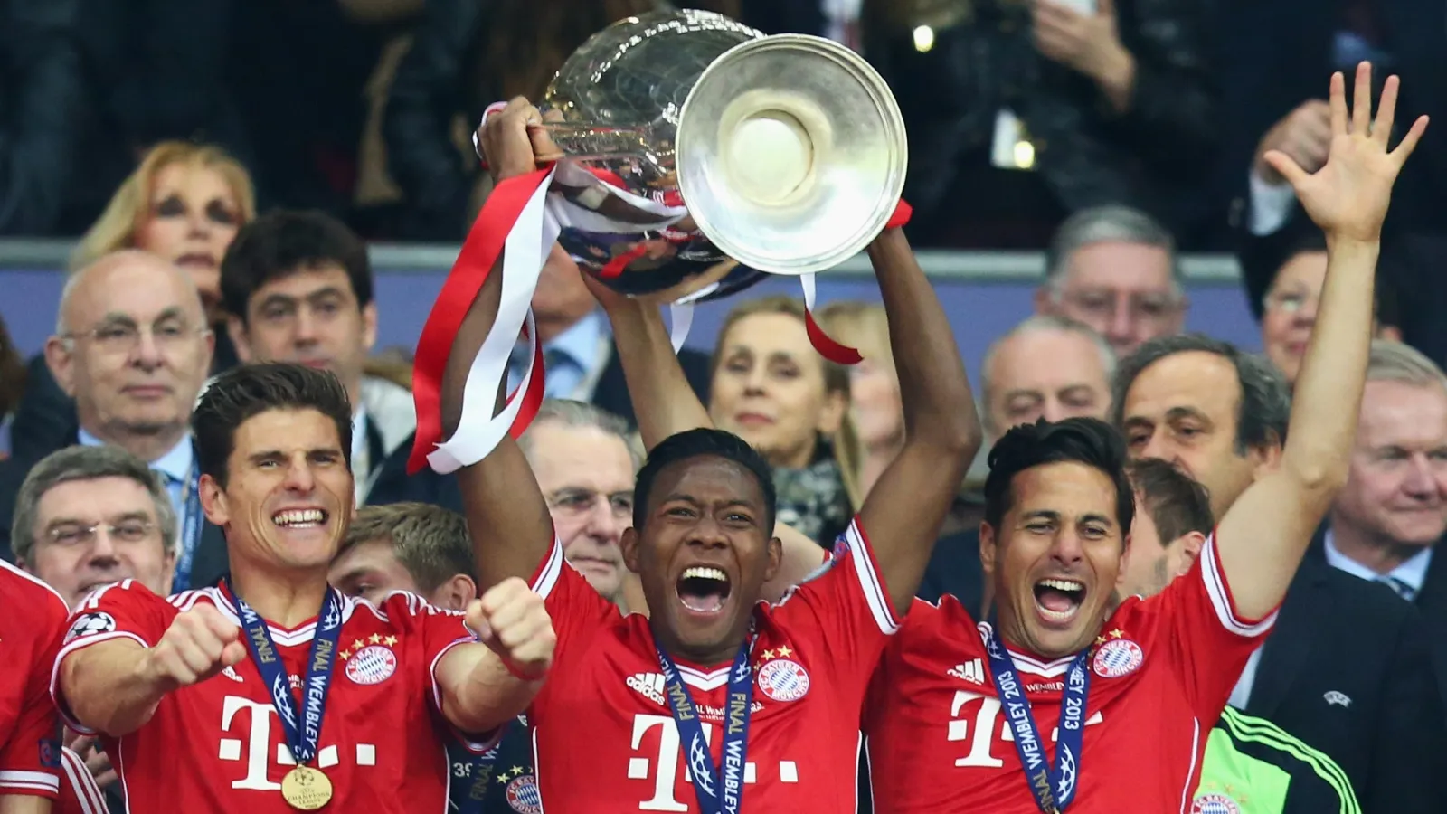 Pizarro espera que Luis Díaz pueda seguir sus pasos en Alemania: GETTY