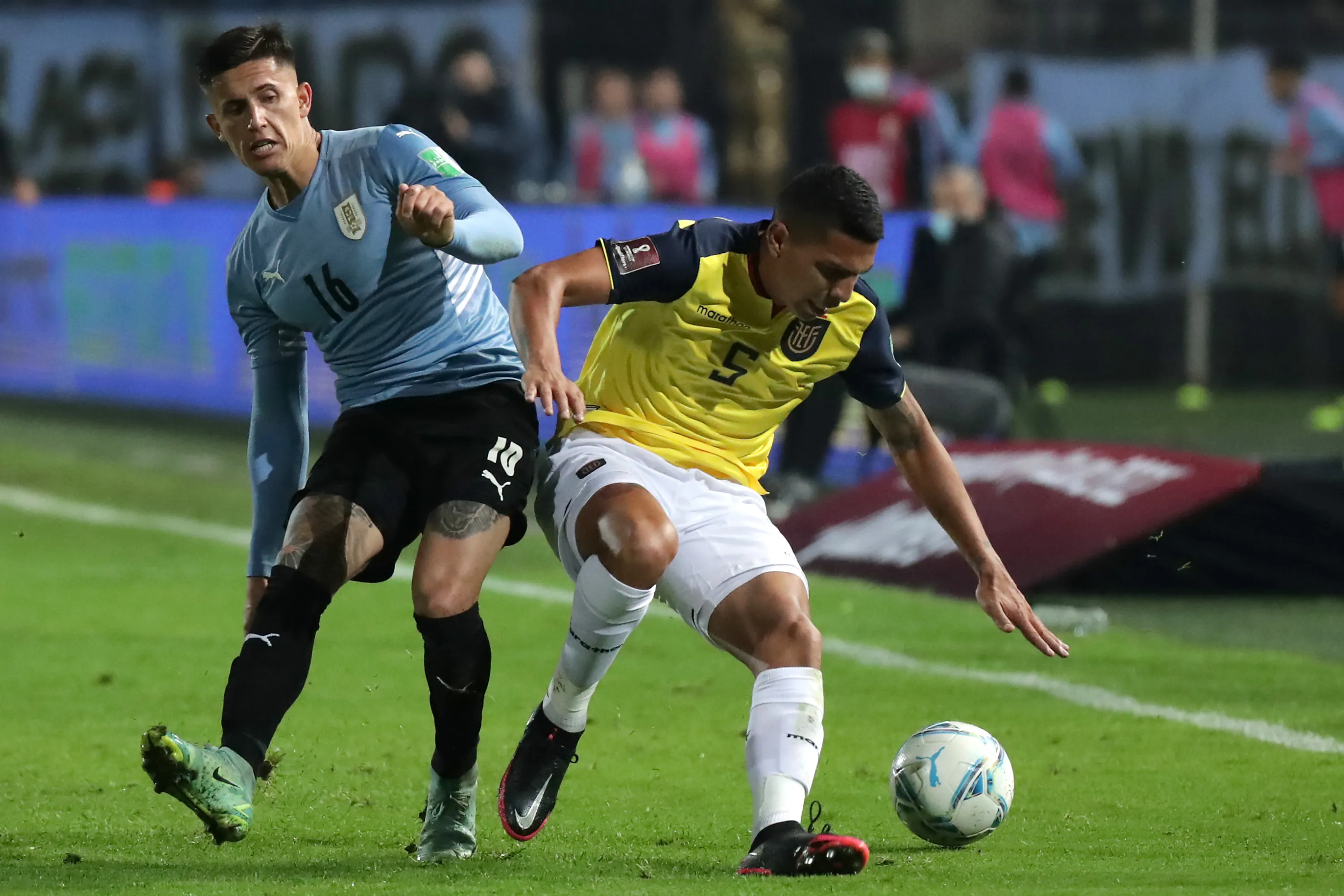 Luis Fernando León – Ecuador