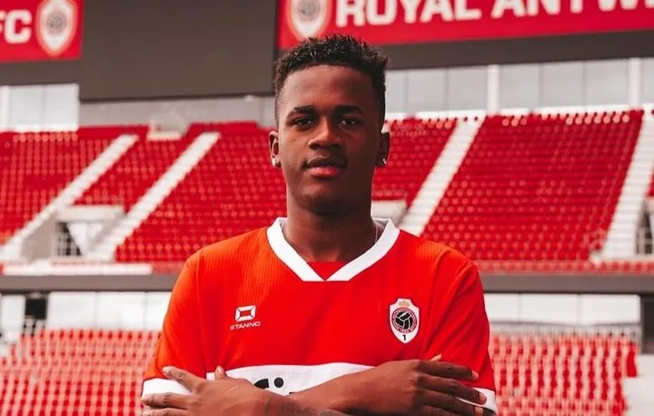 Fricio Caicedo – Royal Antwerp