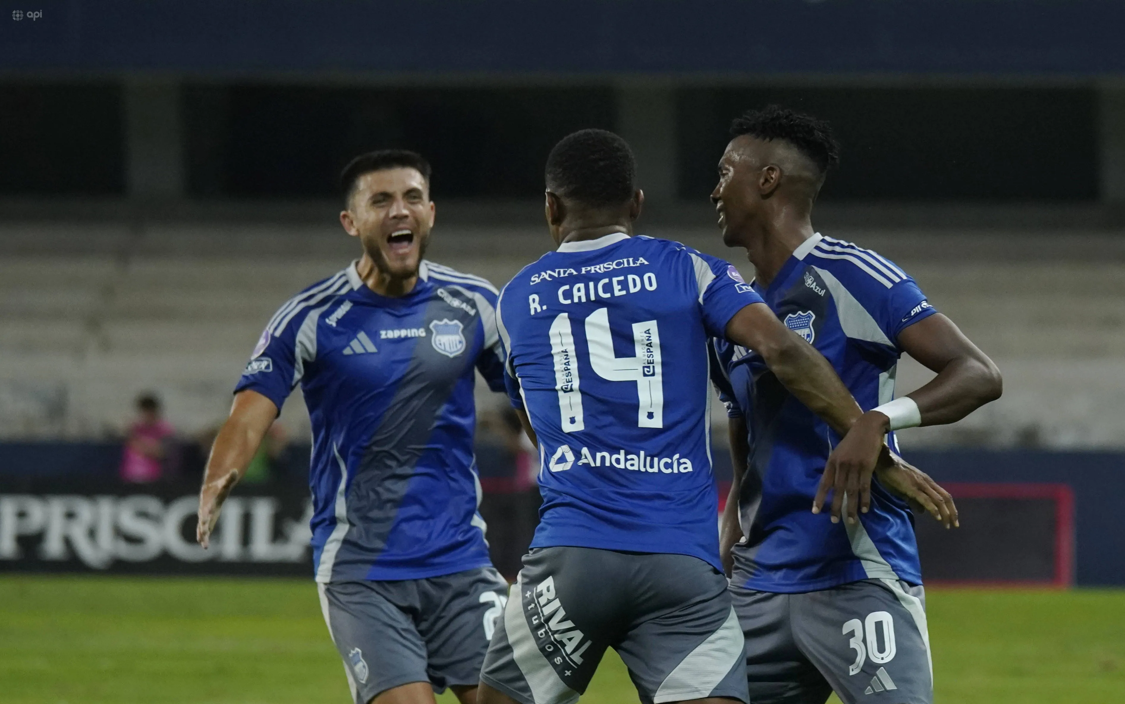 Emelec tendría varias salidas para 2026. (Foto: Imago)