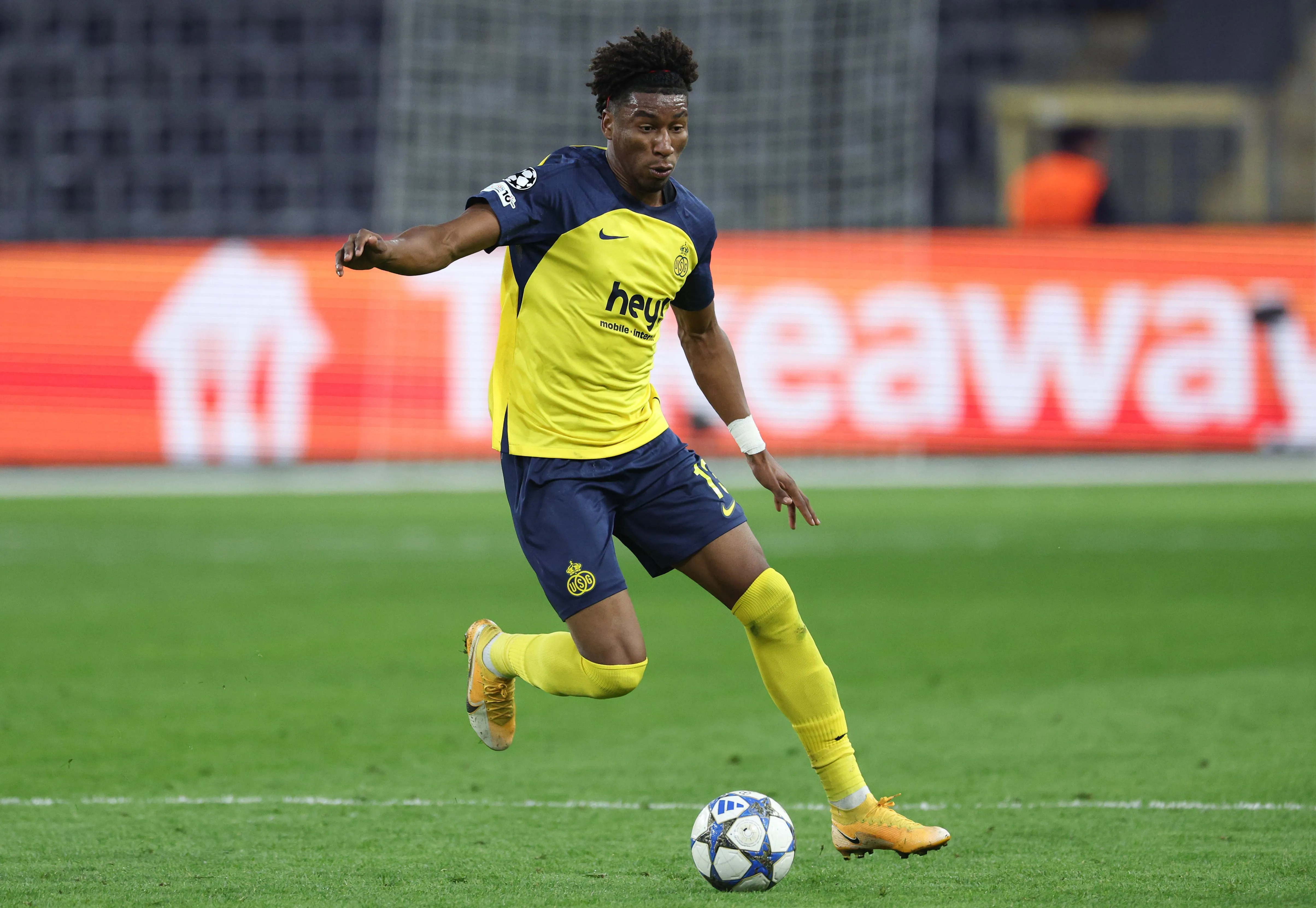 Kevin Rodríguez interesa a un nuevo equipo de Italia. (Foto: GettyImages)