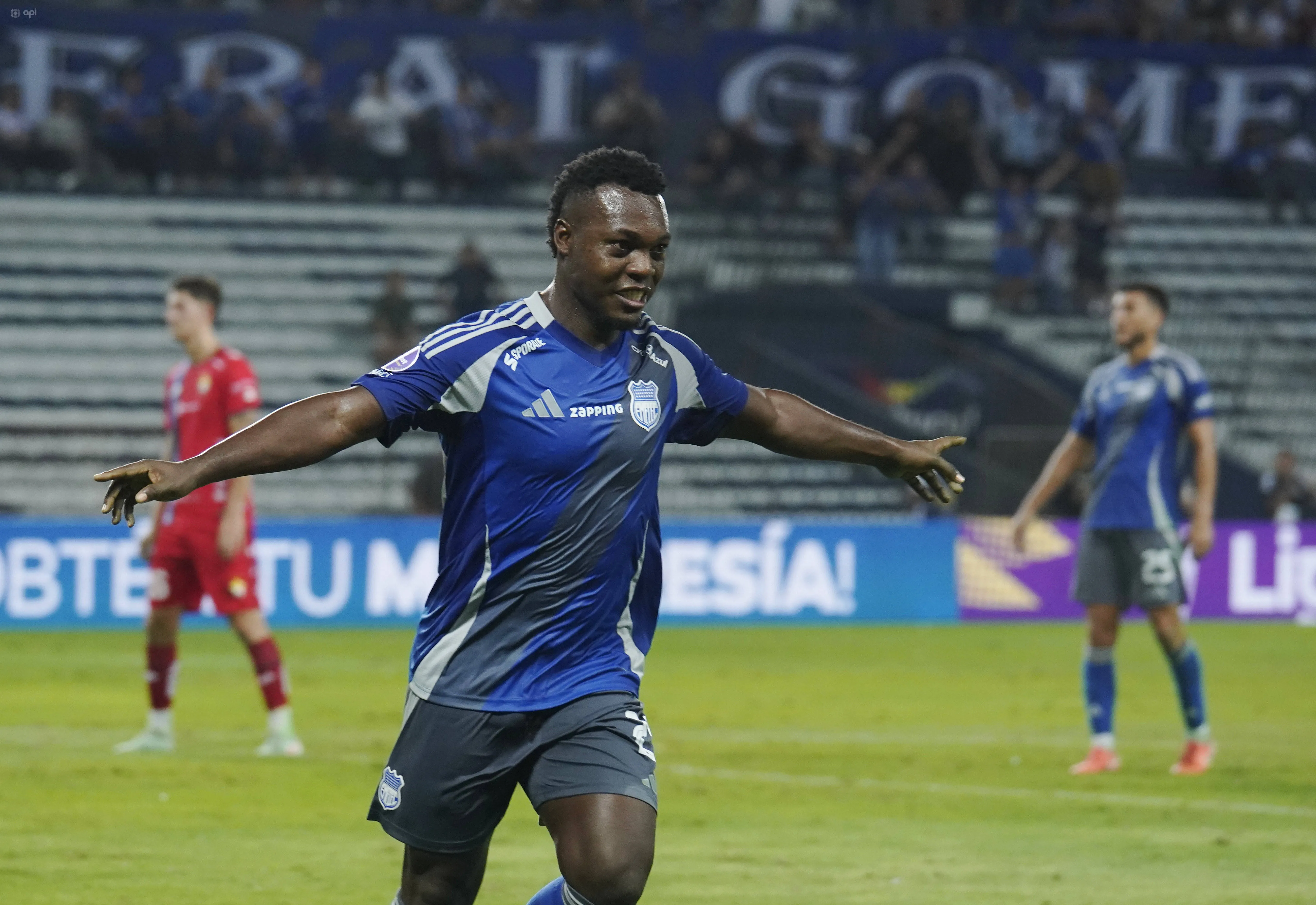 Maicon Solis se va de Emelec. (Foto: Imago)