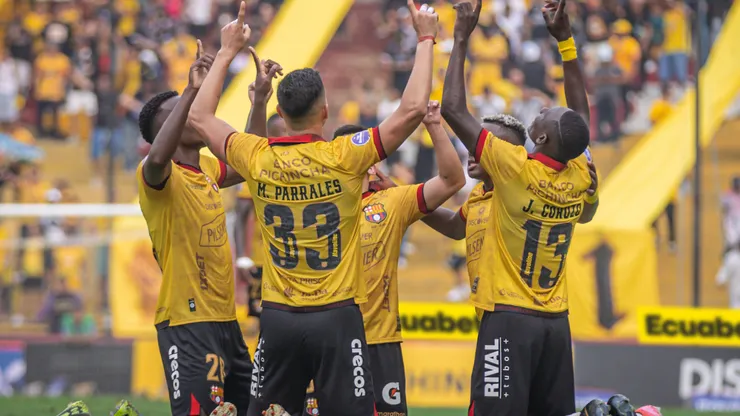 No jugó casi nada en Barcelona SC y ahora demandó al club