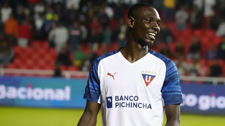 Los millones que pagará Liga de Quito a Barcelona por Janner Corozo Foto: Gemini IA