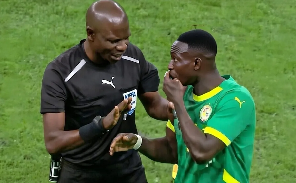 ¡Sigue el escándalo de la Copa Africana! En Marruecos piden la detención del árbitro de la Final