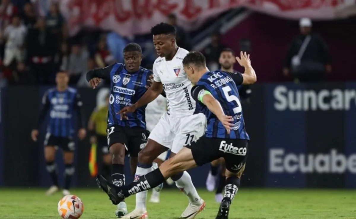 ¿Dedicado? Independiente del Valle volvería a quitarle un fichaje a Liga de Quito