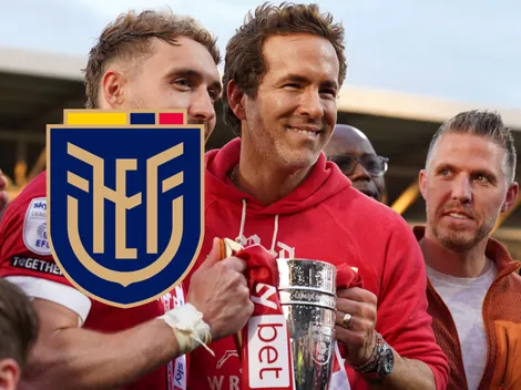El Wrexham de Ryan Reynolds va por seleccionado ecuatoriano