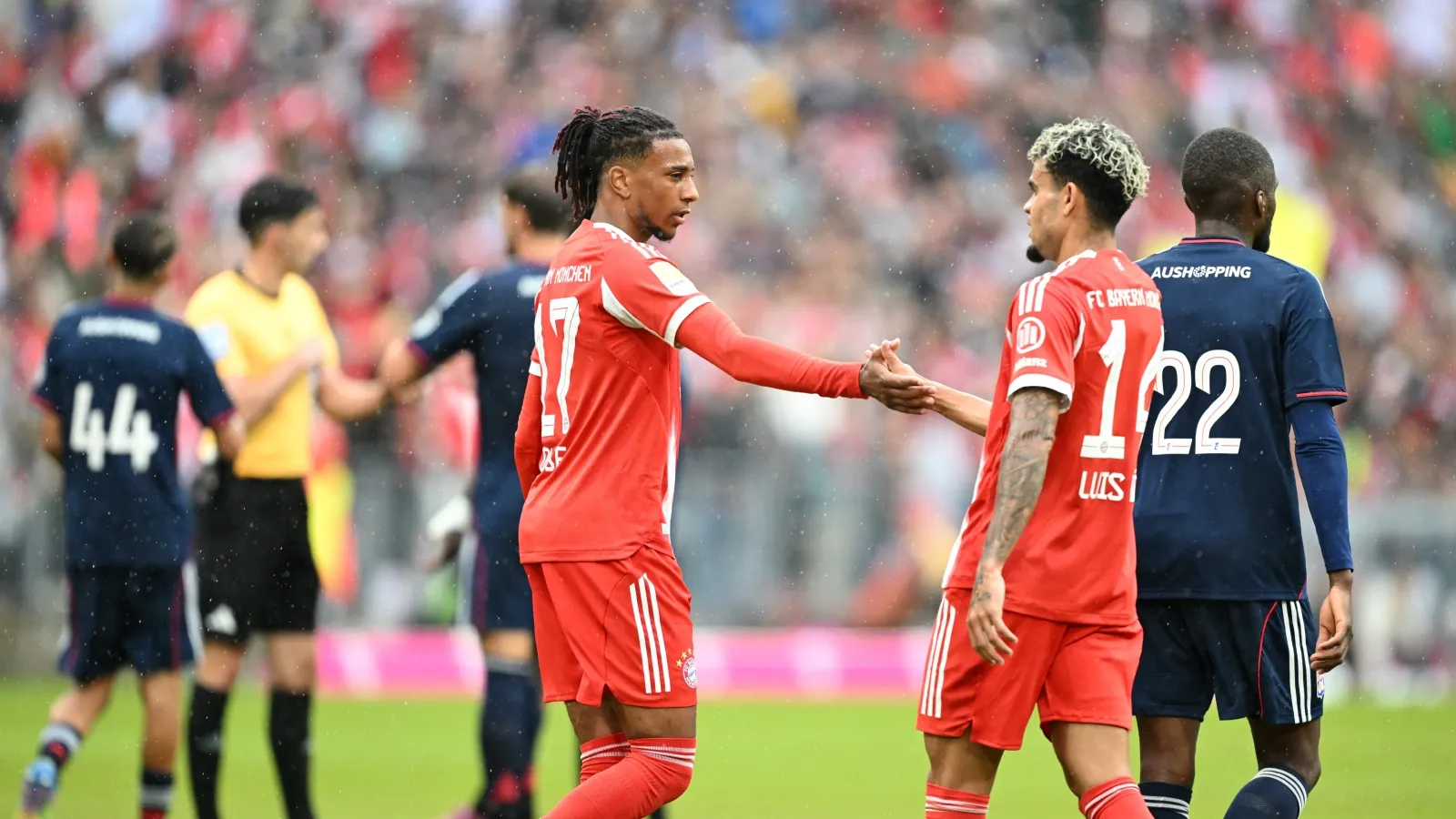 Olise y Luis Díaz, pareja de moda en toda Europa: GETTY