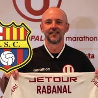 Javier Rabanal quiere a titular de Barcelona para Universitario