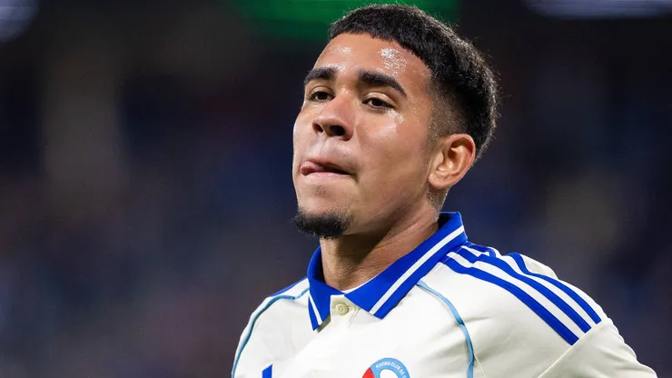 Kendry Páez tiene nuevo equipo en Argentina