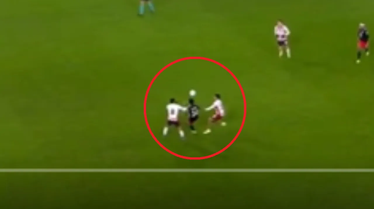 La gran jugada de Luis Díaz en Bayern ante PSV. (Foto: X / @SC_ESPN)