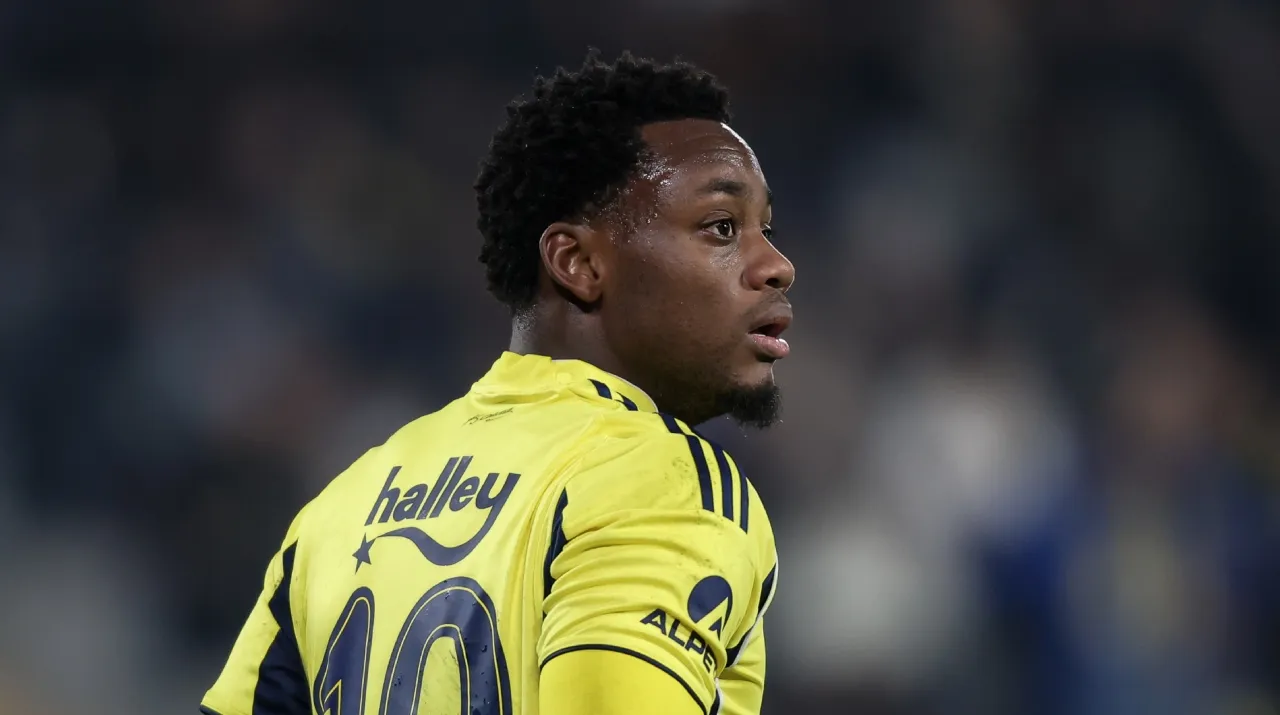 Jhon Durán lleva apenas 5 goles con Fenerbahçe. (Foto: Getty Images)