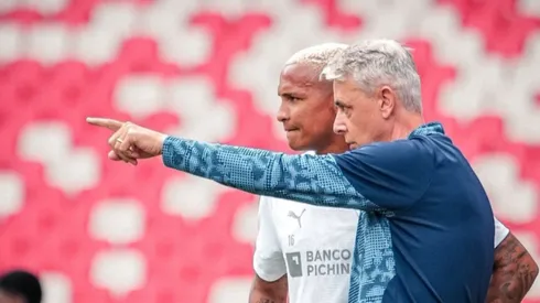 Liga de Quito descarta dos refuerzos pese a pedido de los hinchas Foto: LDU