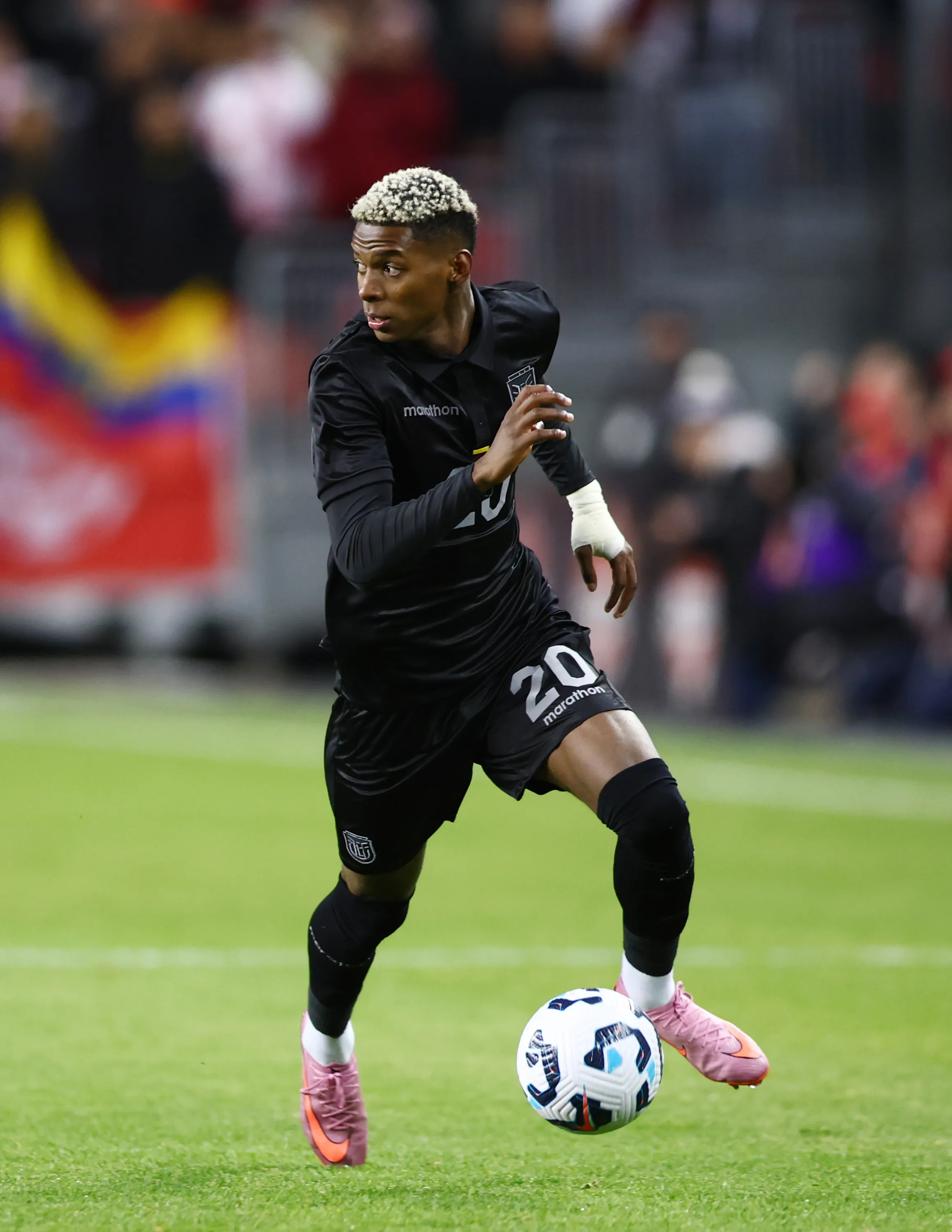 Nilson Angulo le deja dinero a IDV. (Foto: GettyImages).