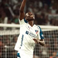 Liga de Quito ganó pero los hinchas señalaron a varios jugadores en la Noche Blanca