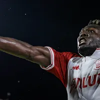 VIDEO | Jordy Caicedo es el goleador de la Liga Argentina y se retira llorando del estadio de Huracán