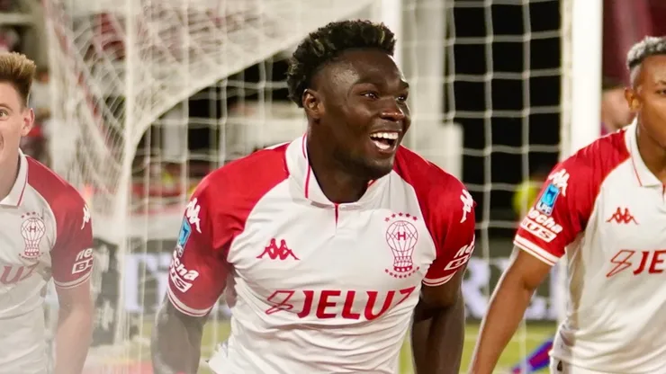 Jordy Caicedo tiene nuevo valor de mercado tras romperla en Huracán Foto: Huracán