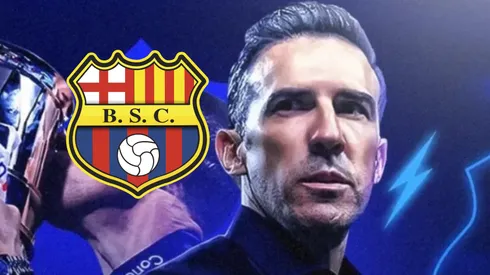 Vicente Sánchez llegó a Emelec y se quedará con tres jugadores de Barcelona Foto: Emelec
