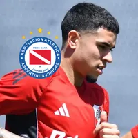 ¿Por qué no juega Kendry Páez en el Argentinos vs River?