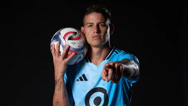 Esto gana James Rodríguez vs. el sueldo de Messi.